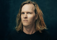 Paul Douglas web